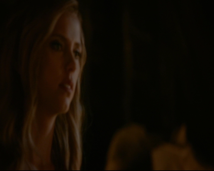 vampirediariesworld-dot-nl_TheOriginals5x02WrongTurnOnBourbon04366.jpg