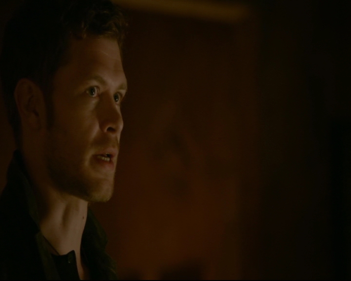 vampirediariesworld-dot-nl_TheOriginals5x02WrongTurnOnBourbon04403.jpg