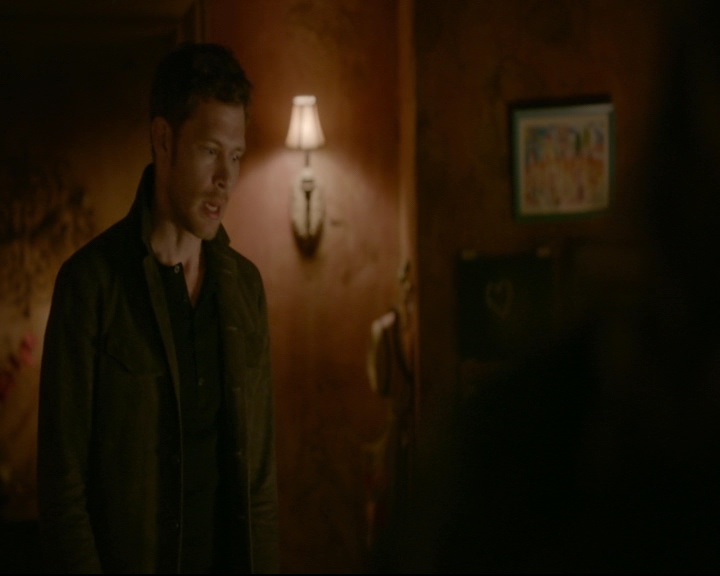 vampirediariesworld-dot-nl_TheOriginals5x02WrongTurnOnBourbon04406.jpg