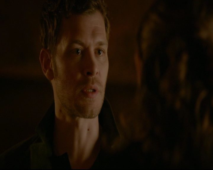 vampirediariesworld-dot-nl_TheOriginals5x02WrongTurnOnBourbon04424.jpg