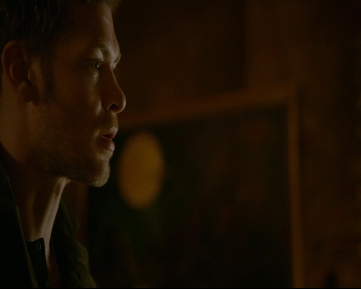 vampirediariesworld-dot-nl_TheOriginals5x02WrongTurnOnBourbon04425.jpg