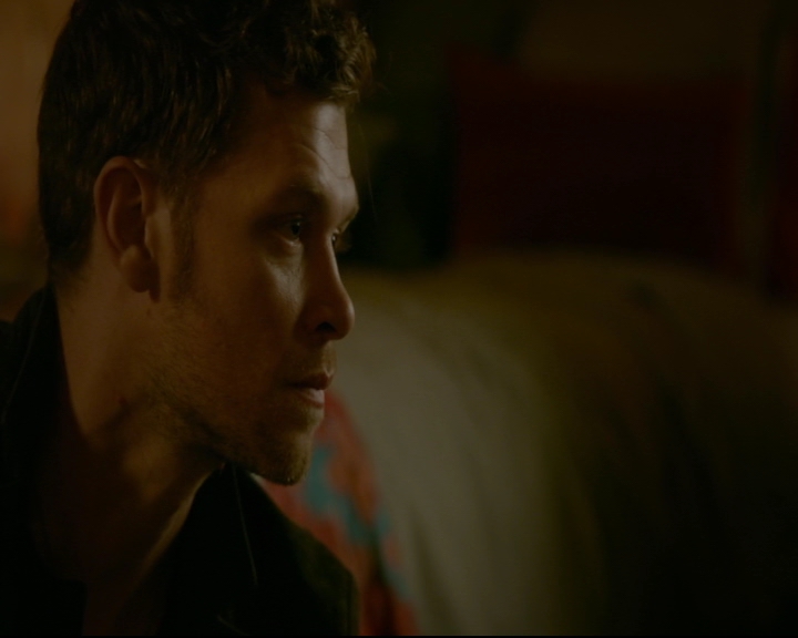 vampirediariesworld-dot-nl_TheOriginals5x02WrongTurnOnBourbon04455.jpg