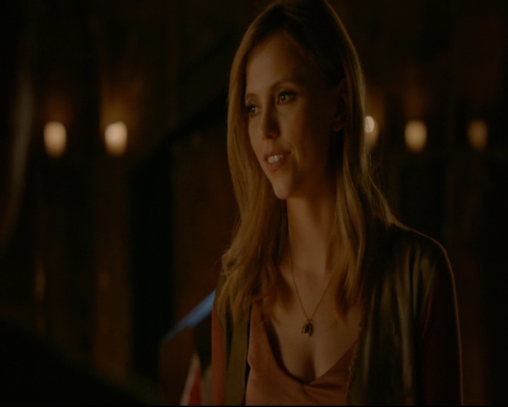 vampirediariesworld-dot-nl_TheOriginals5x02WrongTurnOnBourbon04492.jpg