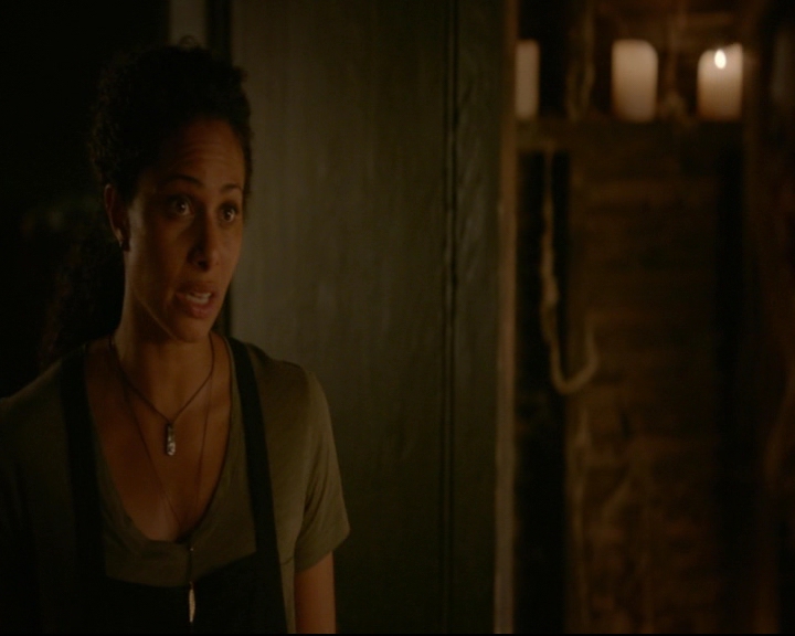 vampirediariesworld-dot-nl_TheOriginals5x02WrongTurnOnBourbon04509.jpg