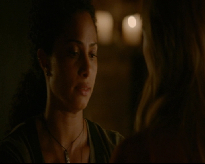 vampirediariesworld-dot-nl_TheOriginals5x02WrongTurnOnBourbon04525.jpg