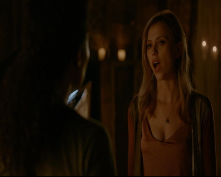 vampirediariesworld-dot-nl_TheOriginals5x02WrongTurnOnBourbon04540.jpg