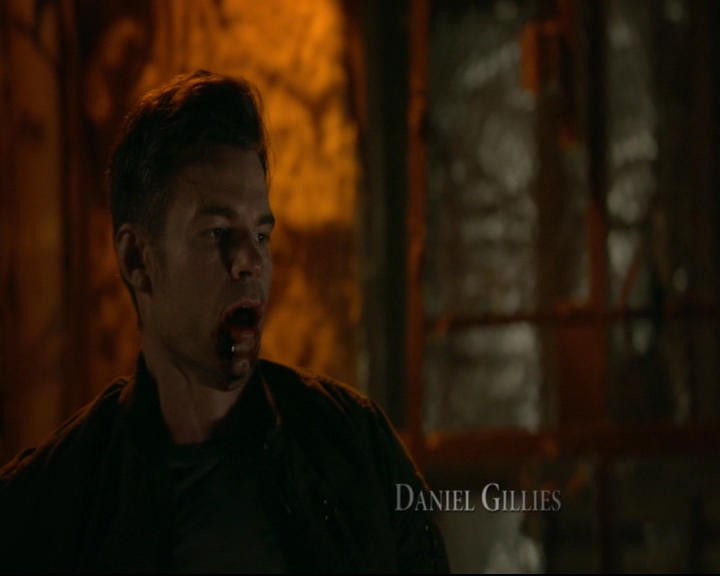 vampirediariesworld-dot-nl_TheOriginals5x03NeMeQuittePas05238.jpg