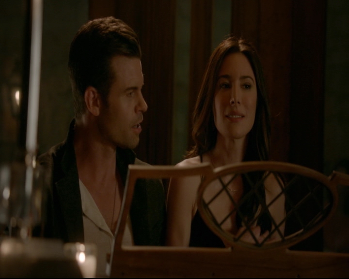 vampirediariesworld-dot-nl_TheOriginals5x03NeMeQuittePas06539.jpg