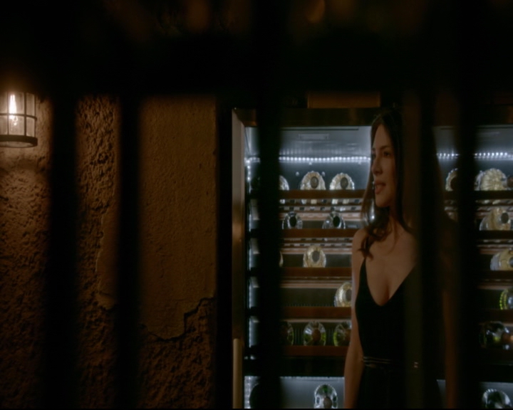 vampirediariesworld-dot-nl_TheOriginals5x03NeMeQuittePas06602.jpg
