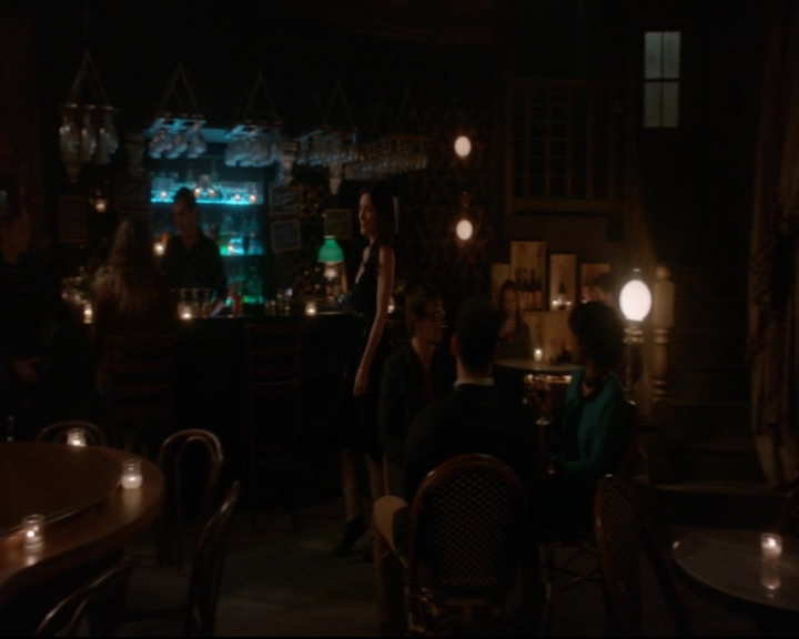 vampirediariesworld-dot-nl_TheOriginals5x03NeMeQuittePas06645.jpg