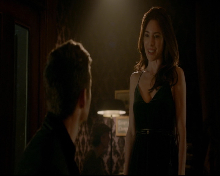 vampirediariesworld-dot-nl_TheOriginals5x03NeMeQuittePas06655.jpg