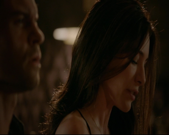 vampirediariesworld-dot-nl_TheOriginals5x03NeMeQuittePas06708.jpg