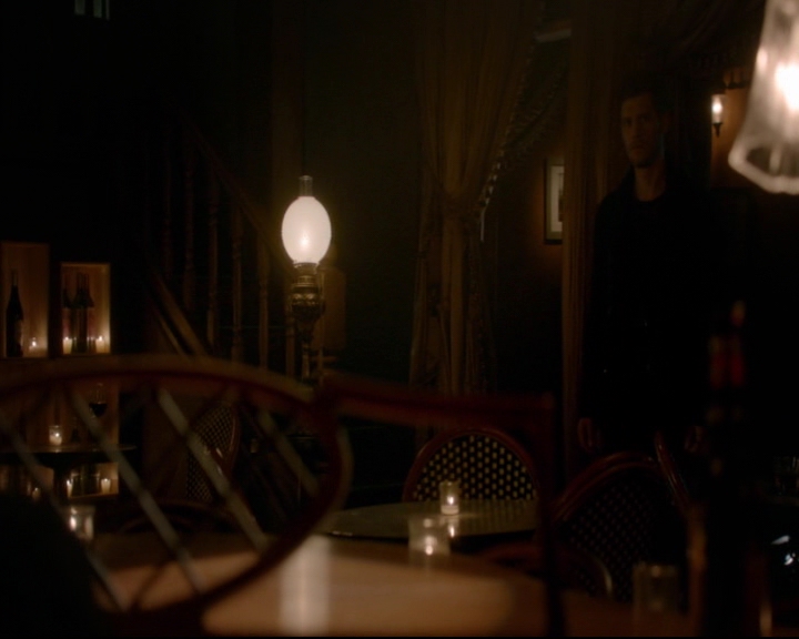 vampirediariesworld-dot-nl_TheOriginals5x03NeMeQuittePas06762.jpg