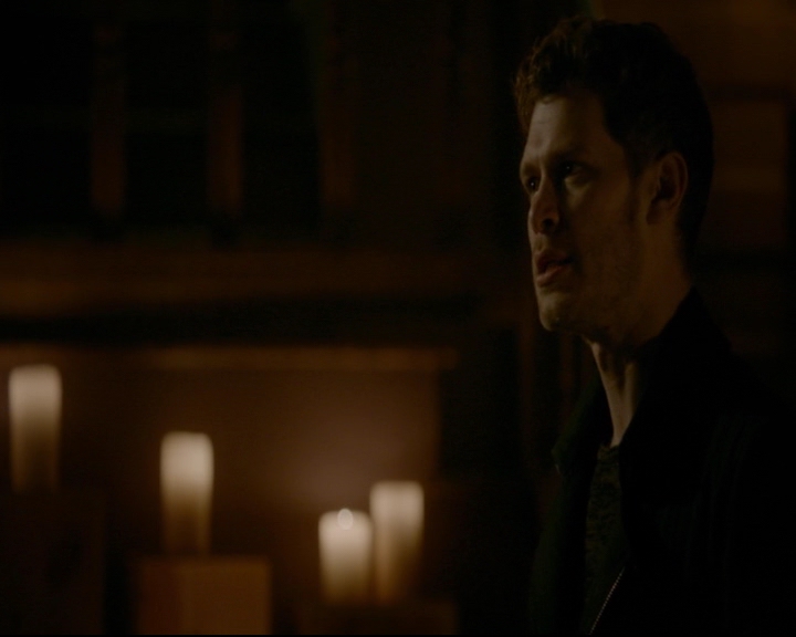 vampirediariesworld-dot-nl_TheOriginals5x03NeMeQuittePas06817.jpg