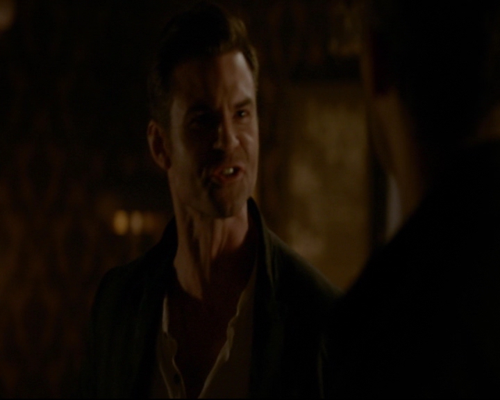 vampirediariesworld-dot-nl_TheOriginals5x03NeMeQuittePas06831.jpg