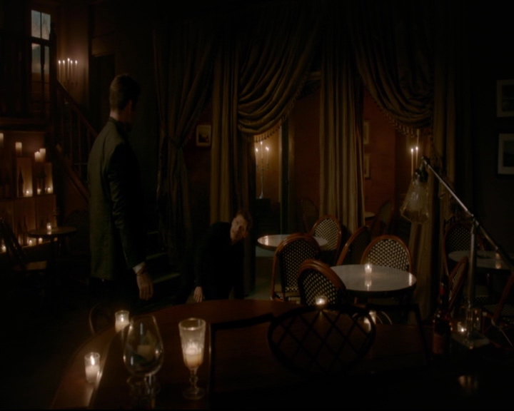 vampirediariesworld-dot-nl_TheOriginals5x03NeMeQuittePas06852.jpg