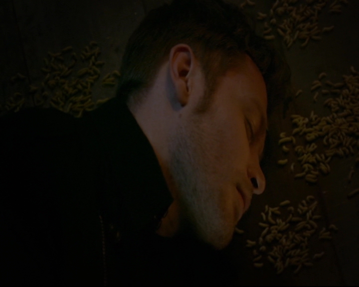 vampirediariesworld-dot-nl_TheOriginals5x03NeMeQuittePas06914.jpg