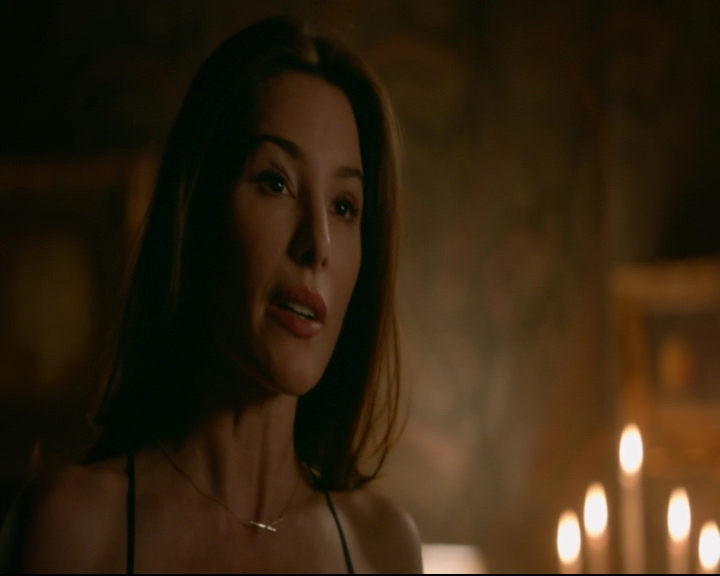 vampirediariesworld-dot-nl_TheOriginals5x03NeMeQuittePas07187.jpg