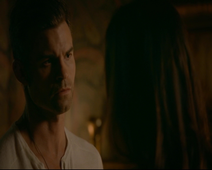 vampirediariesworld-dot-nl_TheOriginals5x03NeMeQuittePas07219.jpg