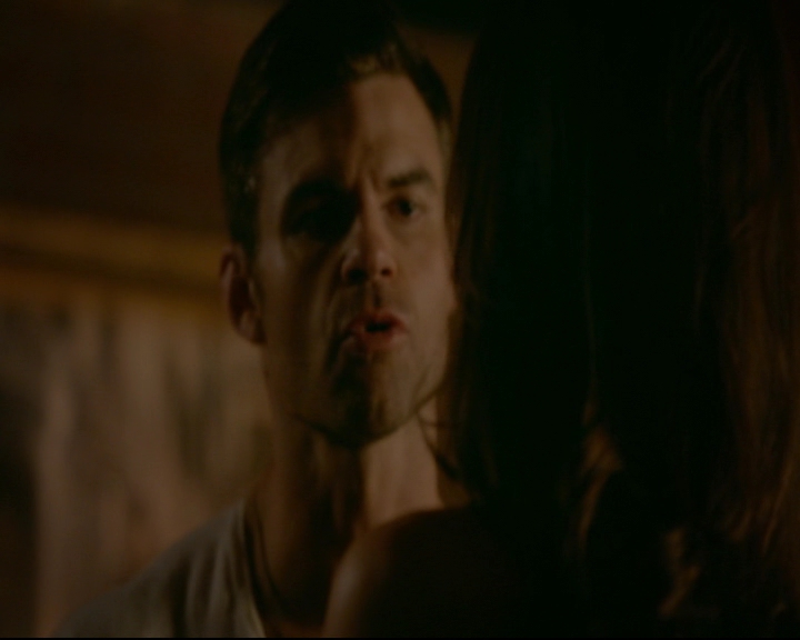 vampirediariesworld-dot-nl_TheOriginals5x03NeMeQuittePas07362.jpg