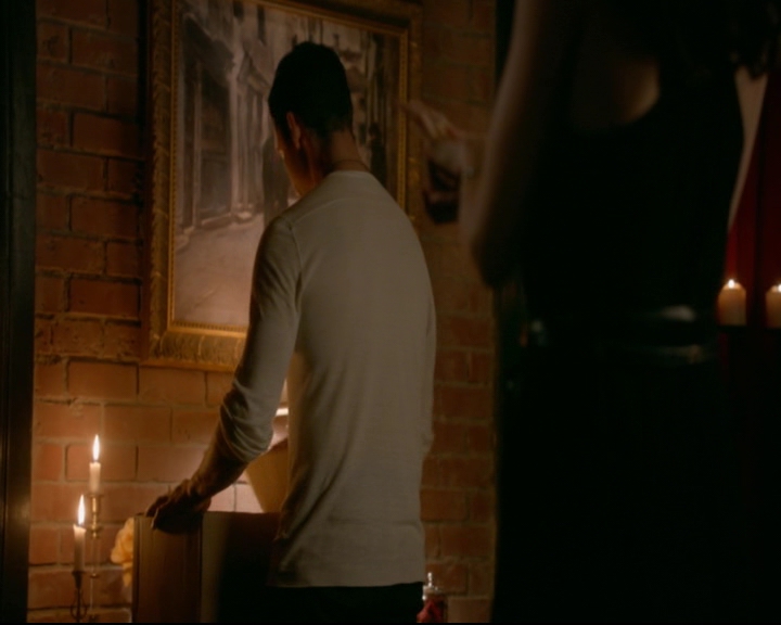 vampirediariesworld-dot-nl_TheOriginals5x03NeMeQuittePas07366.jpg