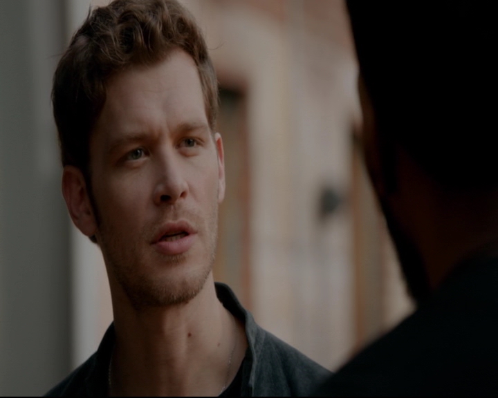 vampirediariesworld-dot-nl_TheOriginals5x04BetweenTheDevilAndTheDeepBlueSea00095.jpg