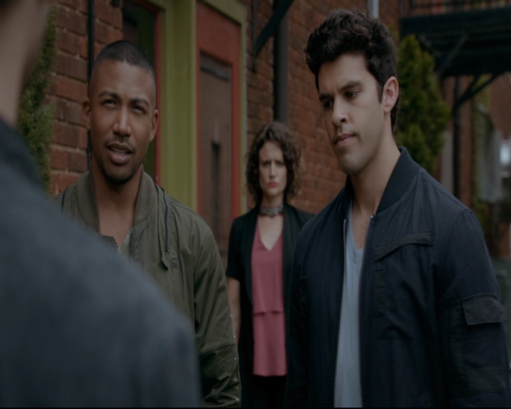 vampirediariesworld-dot-nl_TheOriginals5x04BetweenTheDevilAndTheDeepBlueSea00136.jpg