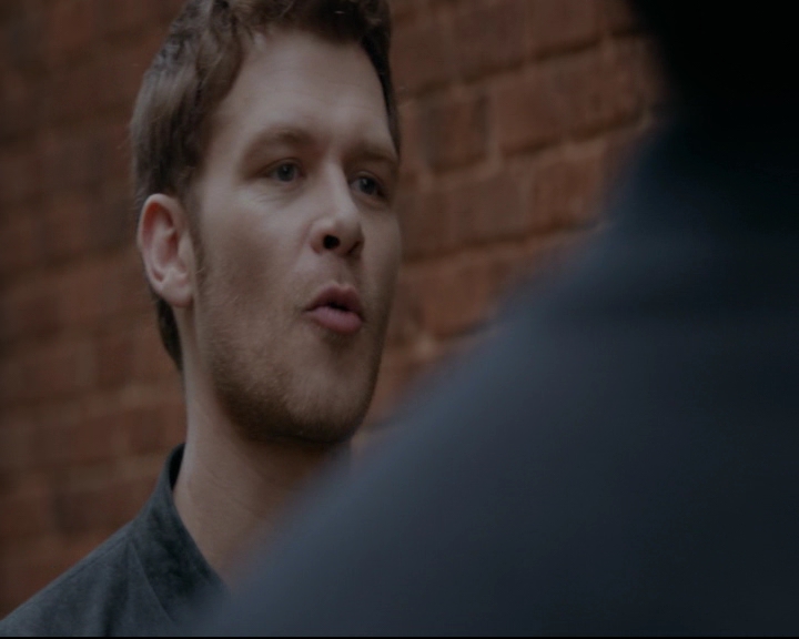 vampirediariesworld-dot-nl_TheOriginals5x04BetweenTheDevilAndTheDeepBlueSea00144.jpg