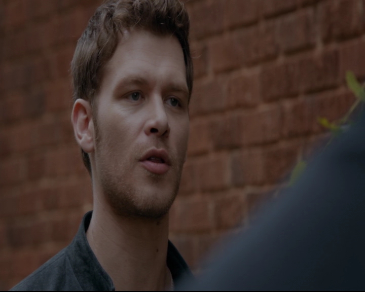 vampirediariesworld-dot-nl_TheOriginals5x04BetweenTheDevilAndTheDeepBlueSea00146.jpg