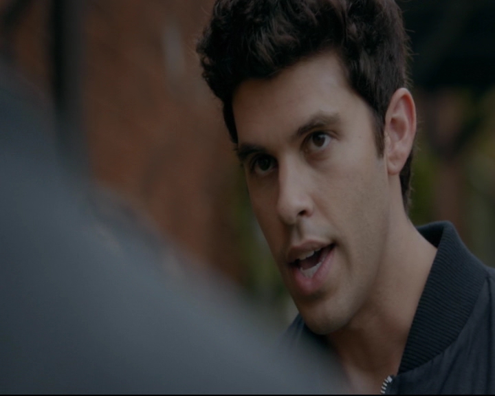 vampirediariesworld-dot-nl_TheOriginals5x04BetweenTheDevilAndTheDeepBlueSea00151.jpg