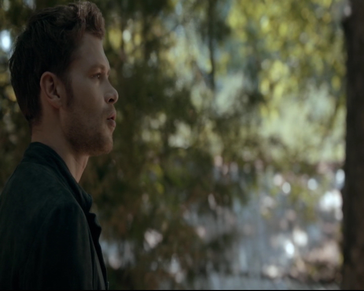 vampirediariesworld-dot-nl_TheOriginals5x04BetweenTheDevilAndTheDeepBlueSea00163.jpg