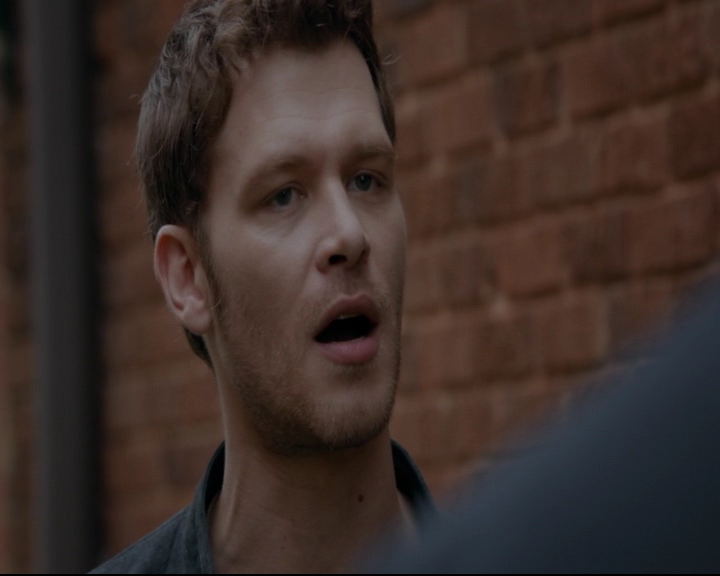 vampirediariesworld-dot-nl_TheOriginals5x04BetweenTheDevilAndTheDeepBlueSea00171.jpg