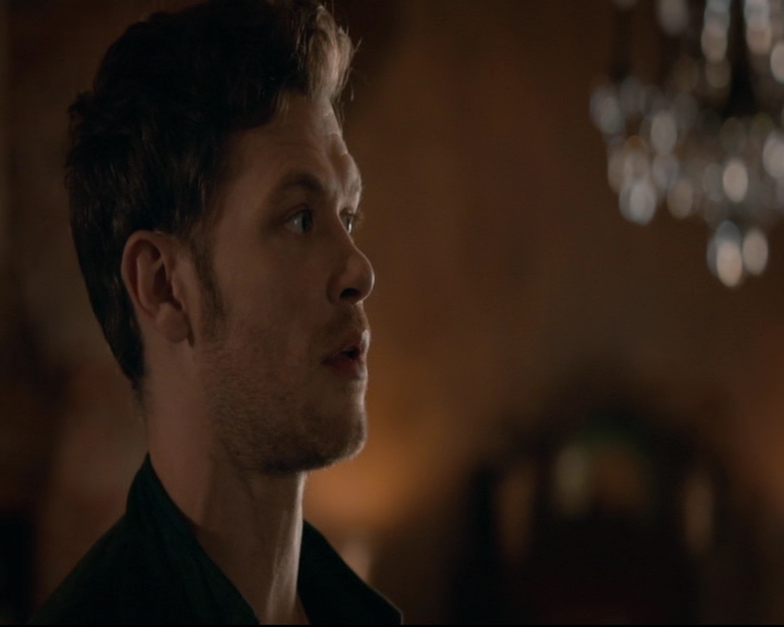 vampirediariesworld-dot-nl_TheOriginals5x04BetweenTheDevilAndTheDeepBlueSea00195.jpg