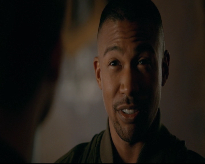 vampirediariesworld-dot-nl_TheOriginals5x04BetweenTheDevilAndTheDeepBlueSea00229.jpg