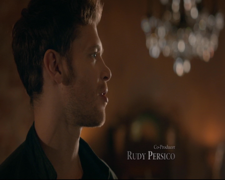 vampirediariesworld-dot-nl_TheOriginals5x04BetweenTheDevilAndTheDeepBlueSea00232.jpg