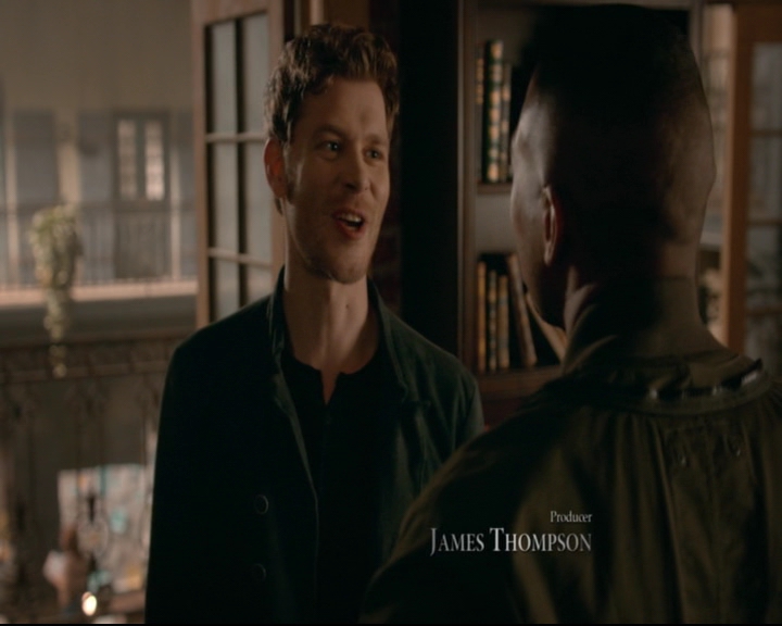 vampirediariesworld-dot-nl_TheOriginals5x04BetweenTheDevilAndTheDeepBlueSea00237.jpg