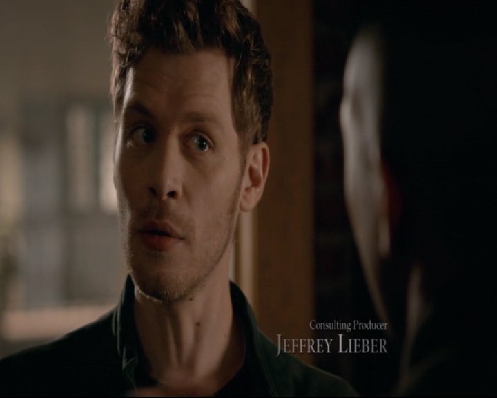 vampirediariesworld-dot-nl_TheOriginals5x04BetweenTheDevilAndTheDeepBlueSea00246.jpg