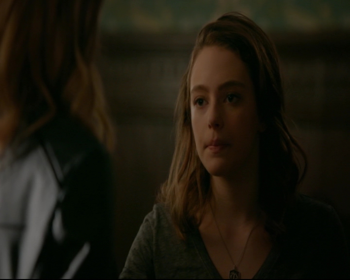 vampirediariesworld-dot-nl_TheOriginals5x04BetweenTheDevilAndTheDeepBlueSea00327.jpg