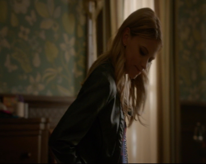 vampirediariesworld-dot-nl_TheOriginals5x04BetweenTheDevilAndTheDeepBlueSea00375.jpg