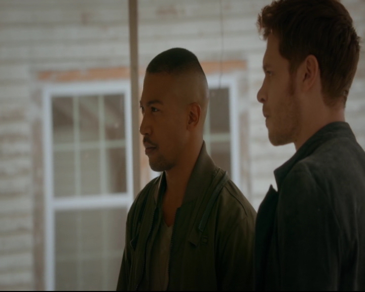 vampirediariesworld-dot-nl_TheOriginals5x04BetweenTheDevilAndTheDeepBlueSea00442.jpg