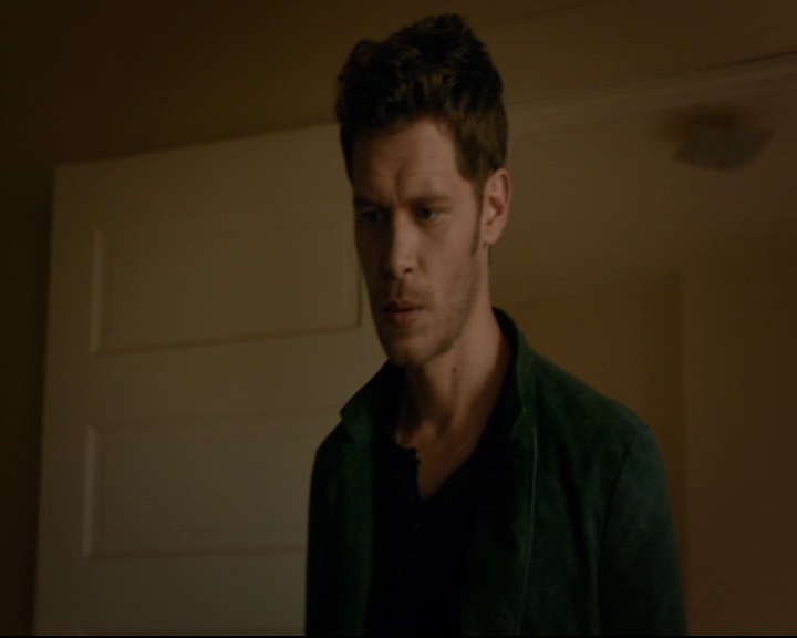 vampirediariesworld-dot-nl_TheOriginals5x04BetweenTheDevilAndTheDeepBlueSea00470.jpg