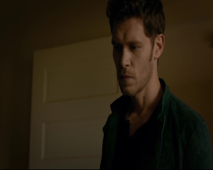 vampirediariesworld-dot-nl_TheOriginals5x04BetweenTheDevilAndTheDeepBlueSea00475.jpg