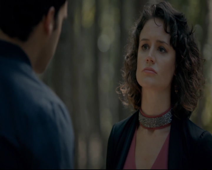 vampirediariesworld-dot-nl_TheOriginals5x04BetweenTheDevilAndTheDeepBlueSea00622.jpg