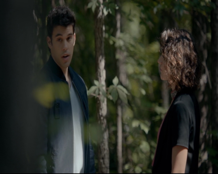 vampirediariesworld-dot-nl_TheOriginals5x04BetweenTheDevilAndTheDeepBlueSea00625.jpg