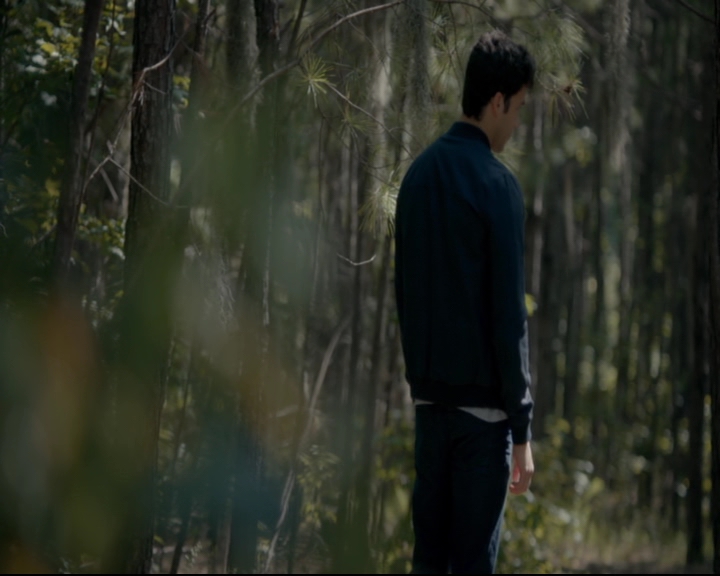 vampirediariesworld-dot-nl_TheOriginals5x04BetweenTheDevilAndTheDeepBlueSea00640.jpg