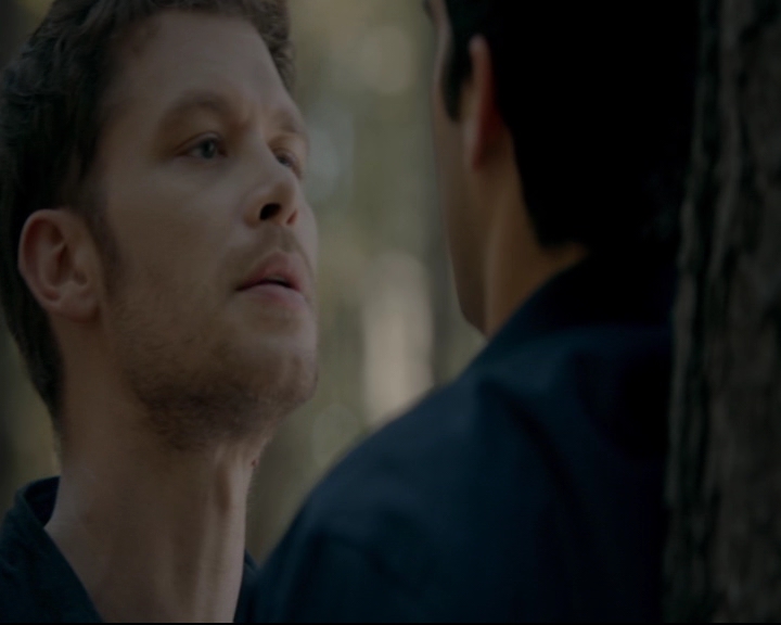 vampirediariesworld-dot-nl_TheOriginals5x04BetweenTheDevilAndTheDeepBlueSea00646.jpg