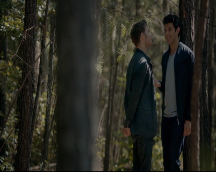 vampirediariesworld-dot-nl_TheOriginals5x04BetweenTheDevilAndTheDeepBlueSea00653.jpg