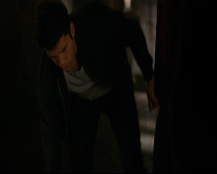 vampirediariesworld-dot-nl_TheOriginals5x04BetweenTheDevilAndTheDeepBlueSea00673.jpg