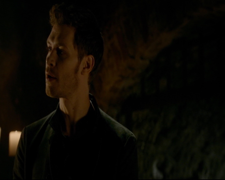 vampirediariesworld-dot-nl_TheOriginals5x04BetweenTheDevilAndTheDeepBlueSea00676.jpg