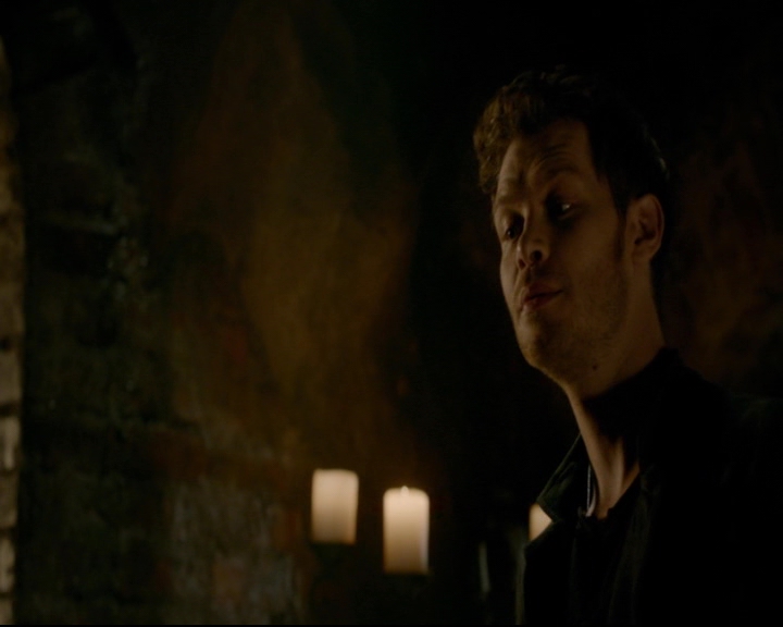 vampirediariesworld-dot-nl_TheOriginals5x04BetweenTheDevilAndTheDeepBlueSea00717.jpg